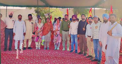 ਵਿਵਾਦਾਂ ‘ਚ ਘਿਰੀ ਮਾਨ ਸਰਕਾਰ! ਸਿੱਖਿਆ ਕ੍ਰਾਂਤੀ ਦੇ ਨਾਂ ਹੇਠ ਲੋਕਾਂ ਦੇ ਕਰੋੜਾਂ ਰੁਪਏ ਪਾਣੀ ਵਾਂਗੂ ਵਹਾਉਣ ਵਾਲੀ ਸਰਕਾਰ ਦੇ ਮੁਲਾਜ਼ਮ ਤਨਖ਼ਾਹਾਂ ਨੂੰ ਤਰਸੇ