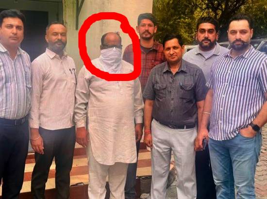 Punjab News: DEO ਦਫ਼ਤਰ ਦਾ ਕਲਰਕ ਅਧਿਆਪਕ ਤੋਂ ਰਿਸ਼ਵਤ ਲੈਂਦਾ ਗ੍ਰਿਫਤਾਰ