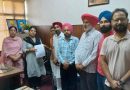 Punjab News: ਅਧਿਆਪਕਾਂ ਨੂੰ ਗਰਮੀ ਦੀਆਂ ਛੁੱਟੀਆਂ ਦੌਰਾਨ ਸਕੂਲ ਨਾ ਬੁਲਾਉਣ ਸਮੇਤ ਇਨ੍ਹਾਂ ਮੁੱਦਿਆਂ ਨੂੰ ਲੈ ਕੇ DEO ਨੂੰ ਸੌਂਪਿਆ ਮੰਗ ਪੱਤਰ