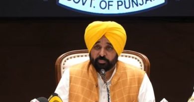 ਵੱਡੀ ਖ਼ਬਰ: ਪੰਜਾਬ ਕੈਬਨਿਟ ਨੇ ਗ਼ਰੀਬ ਪਰਿਵਾਰਾਂ ਦੇ ਸਾਰੇ ਕਰਜ਼ੇ ਕੀਤੇ ਮੁਆਫ਼! CM ਮਾਨ ਨੇ ਕੀਤਾ ਐਲਾਨ, ਵੇਖੋ ਵੀਡੀਓ