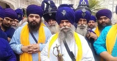 ਵੱਡੀ ਖ਼ਬਰ: ਕਮਲ ਕੌਰ ਦੇ ਕਤਲ ਦਾ ਨਿਹੰਗ ਮੁਖੀ ਬਾਬਾ ਬਲਬੀਰ ਸਿੰਘ ਨੇ ਕੀਤਾ ਤਿੱਖਾ ਵਿਰੋਧ; ਕਿਹਾ- ਖ਼ਾਲਸੇ ਕਦੇ ਨਿਹੱਥੇ ਅਤੇ ਖਾਸ ਕਰ ਔਰਤ ‘ਤੇ ਵਾਰ ਨਹੀਂ ਕਰਦੇ (ਵੇਖੋ ਵੀਡੀਓ)