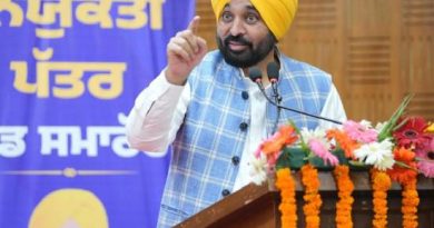 ਅਧਿਆਪਕਾਂ ਪਹਿਲੋਂ 6000 ਰੁਪਏ ਤੋਂ ਵੀ ਘੱਟ ਤਨਖ਼ਾਹ ਤੇ ਨੌਕਰੀ ਕਰਦੇ ਸੀ, ਪਰ ਹੁਣ…! ਭਗਵੰਤ ਮਾਨ ਨੇ ਤਨਖ਼ਾਹਾਂ ਵਧਾਉਣ ਦਾ ਕੀਤਾ ਦਾਅਵਾ