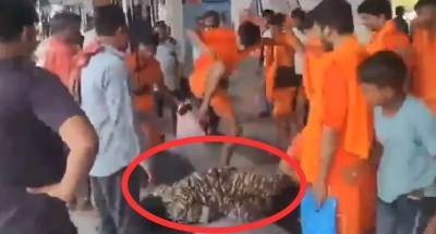 ਵੱਡੀ ਖ਼ਬਰ: ਕਾਂਵੜੀਆਂ ਨੇ ਡਿਊਟੀ ‘ਤੇ ਜਾ ਰਹੇ CRPF ਜਵਾਨ ਨੂੰ ਬੁਰੀ ਤਰ੍ਹਾਂ ਕੁੱਟਿਆ, ਵੇਖੋ ਵੀਡੀਓ