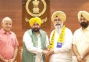 ਵੱਡੀ ਖ਼ਬਰ: ਅਕਾਲੀ ਦਲ ਦੇ ਵਿਧਾਇਕ ਰਹੇ ਹਰਮੀਤ ਸੰਧੂ AAP ‘ਚ ਸ਼ਾਮਲ, ਸੀਐੱਮ ਮਾਨ ਨੇ ਕੀਤਾ ਸਵਾਗਤ