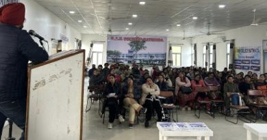 ਵੱਡੀ ਖ਼ਬਰ: ਸਿੱਖਿਆ ਵਿਭਾਗ ਨੇ ਪੇਪਰਾਂ ਦੇ ਦਿਨਾਂ ‘ਚ ਅਧਿਆਪਕ ਸਕੂਲਾਂ ਤੋਂ ਬਾਹਰ ਕੱਢੇ