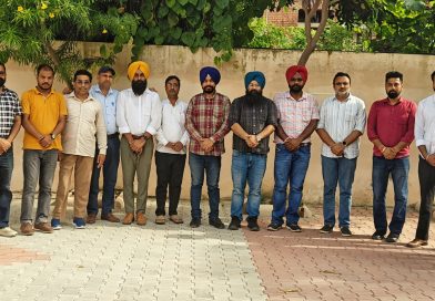 ਜ਼ਿਲ੍ਹਾ ਪ੍ਰਸ਼ਾਸਨ ਵਲੋਂ ਸਕੂਲਾਂ ਵਿੱਚ ਮਾਪੇ-ਅਧਿਆਪਕ ਮਿਲਣੀ, ਪਵਿੱਤਰ ਰਾਮ ਨੌਮੀ ਦੀ ਛੁੱਟੀ ਨੂੰ ਵਾਲੇ ਦਿਨ ਮੁਲਾਜ਼ਮਾਂ ਤੋਂ ਕੰਮ ਕਰਵਾਉਣਾ ਗੈਰ ਵਾਜਿਬ – ਆਗੂ