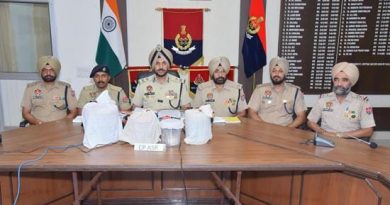 BREAKING: Juvenile among two held with 8.3 kg heroin, Rs 2 lakh drug money in Amritsar